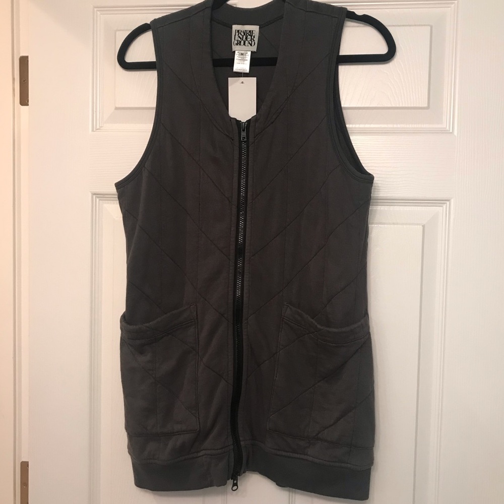 NWT Prairie Underground Loftiness Vest - Graphite